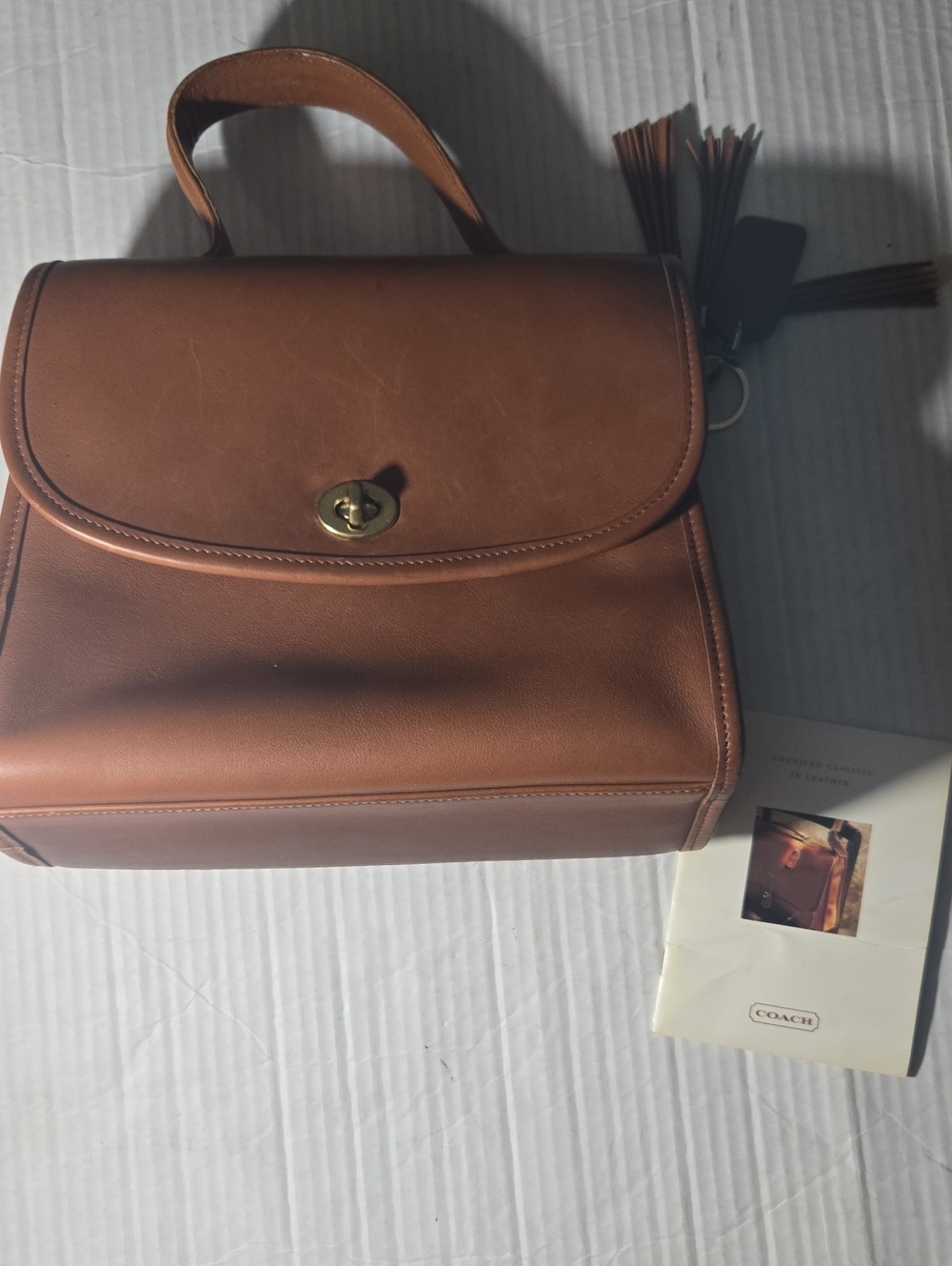 Vintage Coach Manor British tan Leather